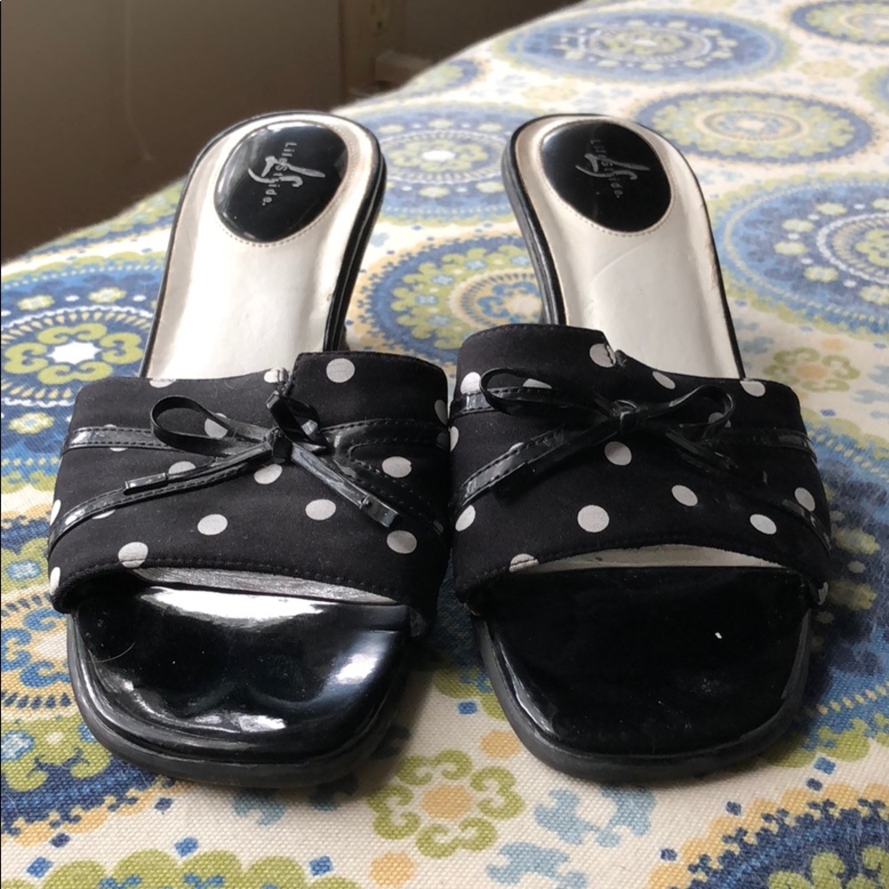 Life Stride, black polka dot slides